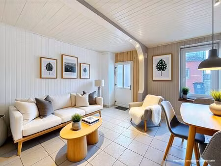 exclusivité locmiquélic : maison située à 50m du bateau bus à sainte catherine