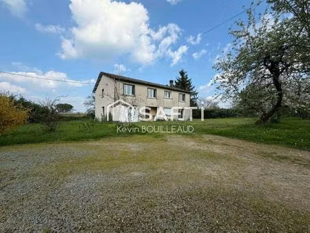 maison 235m2 proche la crèche : 5 ch  dpe b  t2+t5