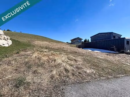 terrain constructible 767m2