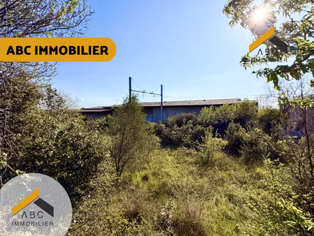 terrain à batir de 1707m2 à pont saint esprit