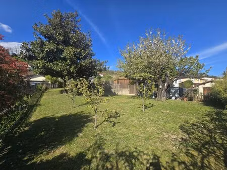 terrain de 226m²  libre constructeur - allée du roquet  trévo