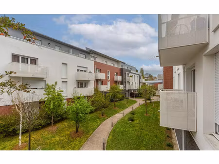 appartement crosne 421 m² t-2 à vendre  219 000 €