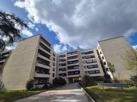 location meublée appartement 2 pièces 48 m² à franconville (95130)  950 €