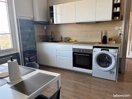 t4 vue dégagée sur le rhône