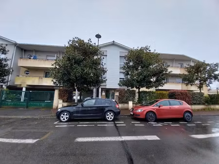 location appartement 5 pièces 115 m² à le bouscat (33110)  1 321 €
