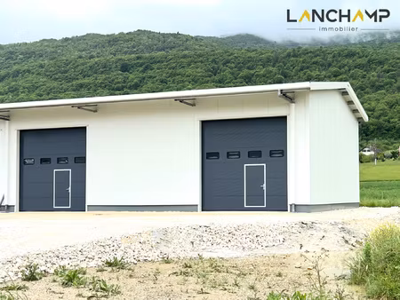 local artisanal 155 m2