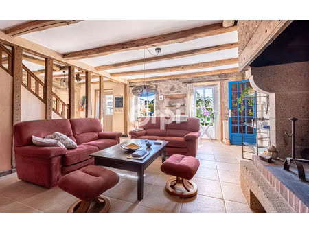 maison aureil 185 m² t-8 à vendre  325 000 €