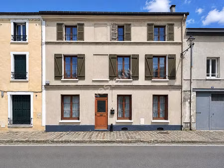 maison de ville 7 pièces à vendre à luzarches