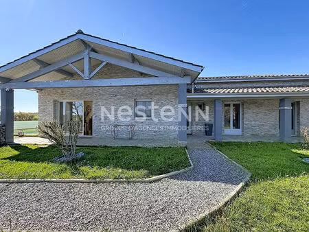 maison de plain-pied à nougaroulet 6 pièces 175 m2 avec piscine