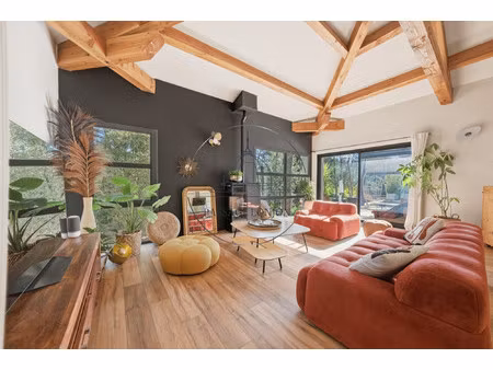 superbe villa a saint clement de riviere