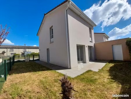 mison récente de 87m²