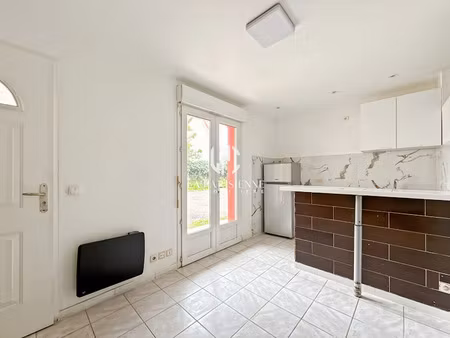 location appartement 1 pièce 21.4 m² à eaubonne (95600)  715 €