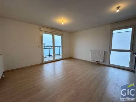 location appartement t1 à hérouville-saint-clair (14200) : à louer t1 / 31m² hérouville-sa