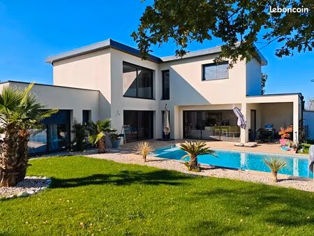 villa moderne 160 m² + garage + piscine - prête à habiter