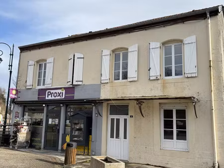 immeuble à le montsaugeonnais (52190)