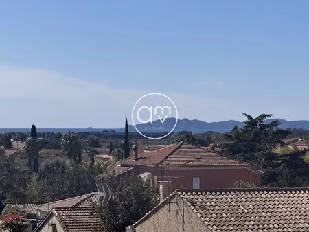 location appartement 3 pièces 40.01 m² à la londe-les-maures (83250)  900 €