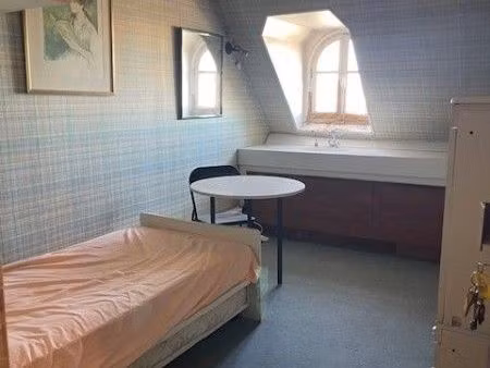 appartement 1 pièce 10 m²