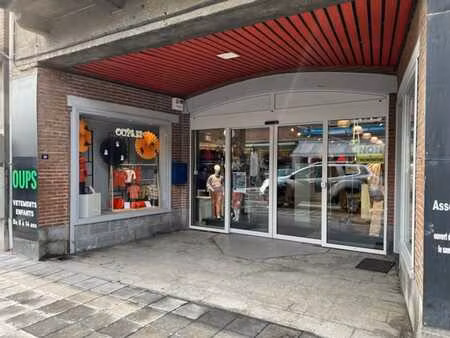 surface commerciale de 250m² idéalement sise dans le centre