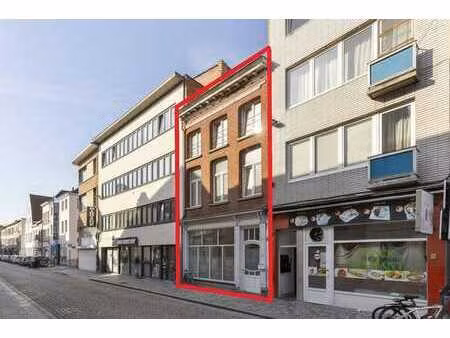 maison avec commerce à vendre à malines.