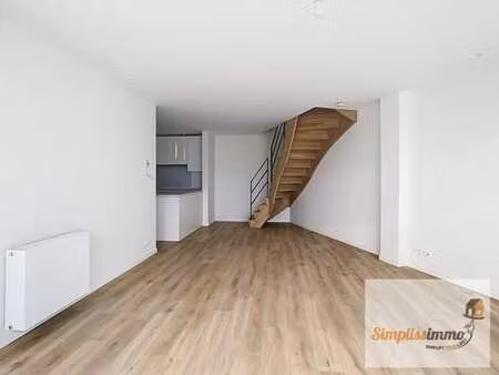 maison 100 % rénovée 140 m² 3 ch. 2 sdb jardinet