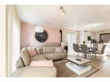 maison de vacances au calme à vendre à la panne!