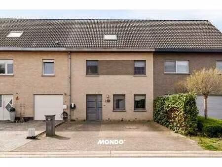 maison familiale prête à emménager dans un emplacement de c