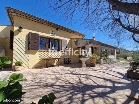 villa 6 pièces 147 m²