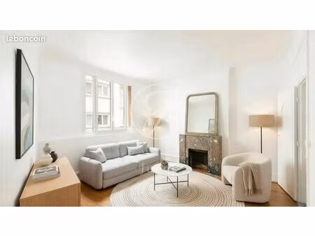 studio 1 pièce 28 m²