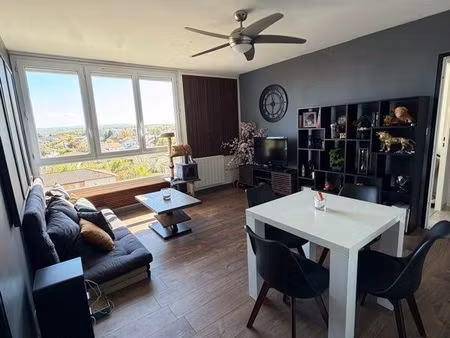 appartement 44m2 peronnas