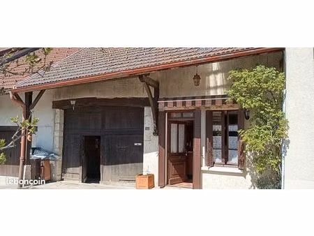 authentique corps de ferme à rénover