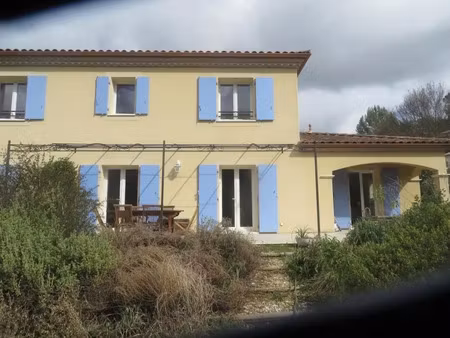 location meublée maison 5 pièces 160 m² à montferrier-sur-lez (34980)  2 250 €