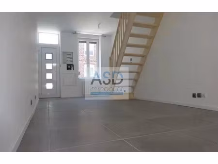 location maison 3 pièces 65 m² à tourcoing (59200)  780 €