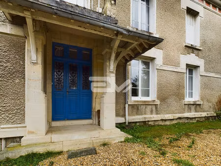 propriété de caractère avec parc arboré à 15 km de braine et 30 minutes de soissons.