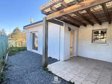 location maison 4 pièces 89.87 m² à salleboeuf (33370)  1 100 €