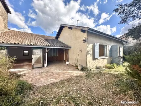 maison de village 4 pièces 110 m²