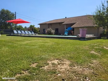 chambre d'hôtes 8 pièces 253 m²