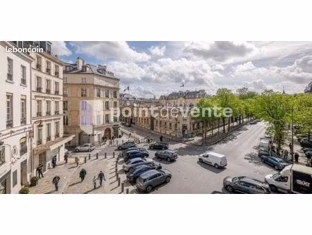 local commercial 686 m²