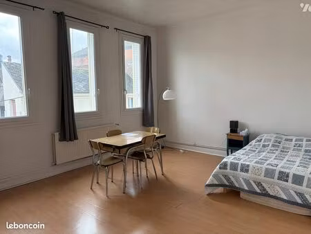 studio 1 pièce 36 m²