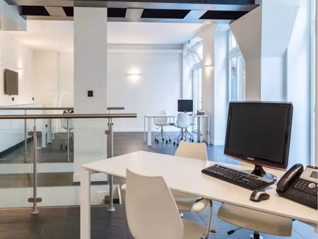location locaux professionnels 130 m² à paris 8ème (75008)  8 147 €