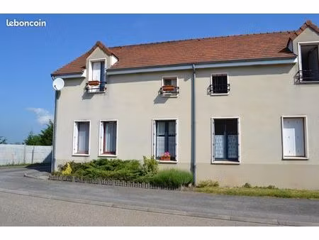 pavillon 4 pièces 80 m²