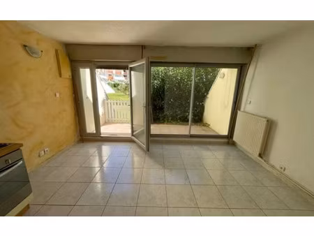 location appartement  m² t-1 à mauguio  595 €