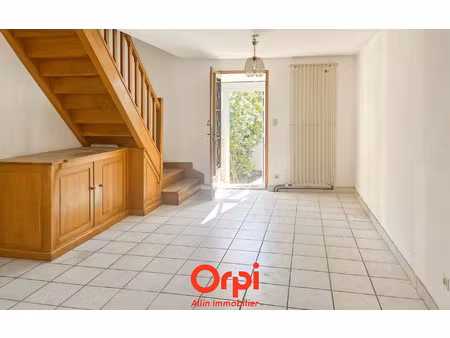 maison désertines m² t-3 à vendre  66 500 €