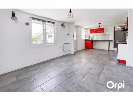 maison monceaux 38 m² t-2 à vendre  115 000 €