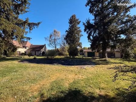 maison 6 pièces 209 m²