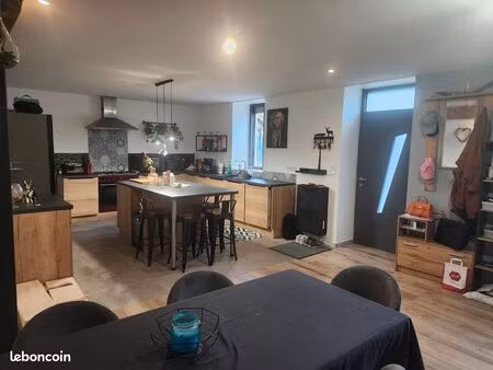 maison 85m2 avec dépendances