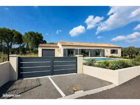 terrain 531 m² les mées