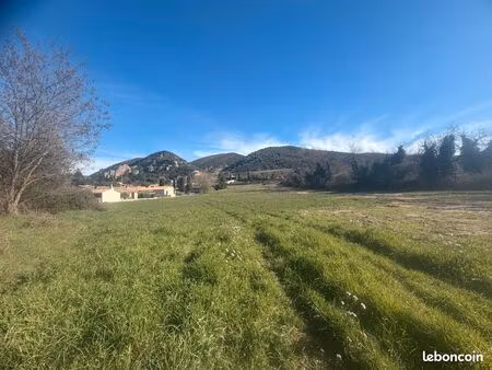 terrains - les mées