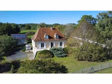 vente maison à beauregard-de-terrasson (24120) : à vendre / 130m² beauregard-de-terrasson