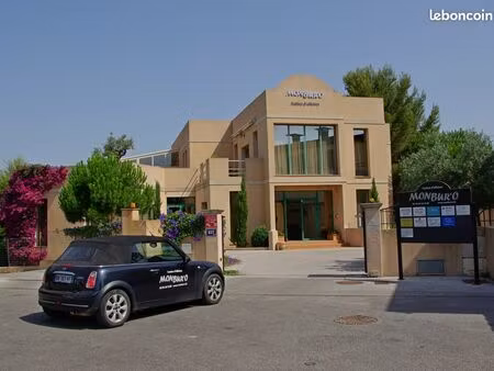 location bureaux - salle réunion - domiciliation entreprises