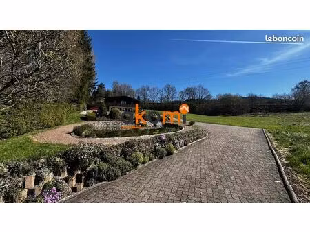 chalet 6 pièces 110 m²